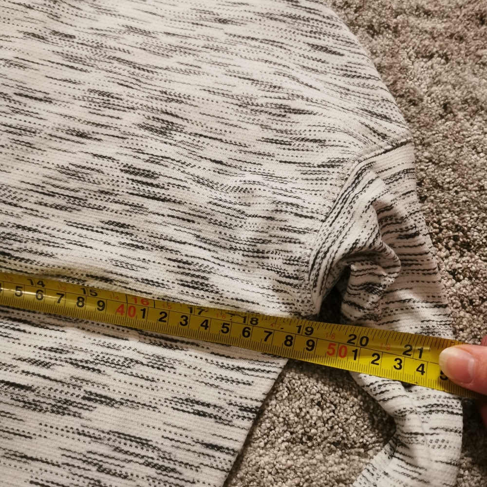 Lululemon get set long sleeve - Picture 8 of 9